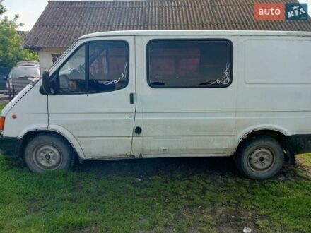 Білий Форд Транзит, об'ємом двигуна 0 л та пробігом 900 тис. км за 1700 $, фото 1 на Automoto.ua