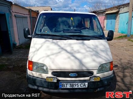 Белый Форд Транзит, объемом двигателя 2.5 л и пробегом 400 тыс. км за 3700 $, фото 1 на Automoto.ua