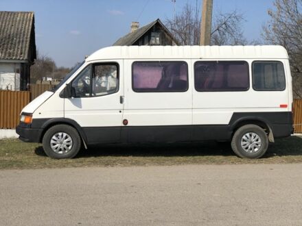 Белый Форд Транзит, объемом двигателя 2.5 л и пробегом 340 тыс. км за 1750 $, фото 1 на Automoto.ua