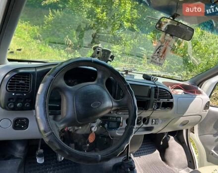 Білий Форд Транзит, об'ємом двигуна 0 л та пробігом 723 тис. км за 2800 $, фото 1 на Automoto.ua