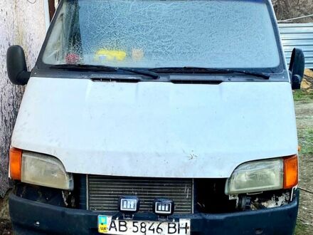 Белый Форд Транзит, объемом двигателя 2.5 л и пробегом 0 тыс. км за 1000 $, фото 1 на Automoto.ua