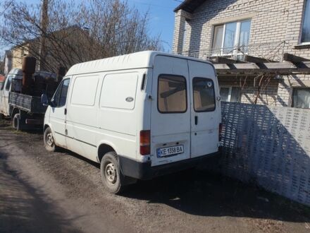 Белый Форд Транзит, объемом двигателя 2.5 л и пробегом 250 тыс. км за 2497 $, фото 1 на Automoto.ua