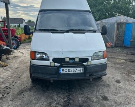 Білий Форд Транзит, об'ємом двигуна 2.5 л та пробігом 400 тис. км за 1450 $, фото 1 на Automoto.ua