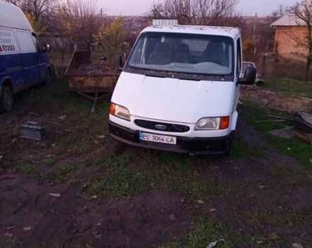 Белый Форд Транзит, объемом двигателя 2.5 л и пробегом 300 тыс. км за 2500 $, фото 1 на Automoto.ua