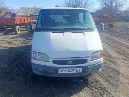 Белый Форд Транзит, объемом двигателя 2.5 л и пробегом 400 тыс. км за 903 $, фото 1 на Automoto.ua