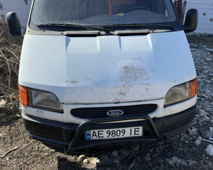 Белый Форд Транзит, объемом двигателя 2.5 л и пробегом 309 тыс. км за 1999 $, фото 1 на Automoto.ua