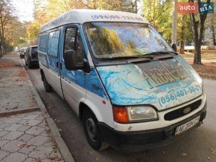 Білий Форд Транзит, об'ємом двигуна 2.5 л та пробігом 586 тис. км за 1200 $, фото 1 на Automoto.ua