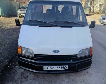 Белый Форд Транзит, объемом двигателя 2.5 л и пробегом 250 тыс. км за 1500 $, фото 1 на Automoto.ua