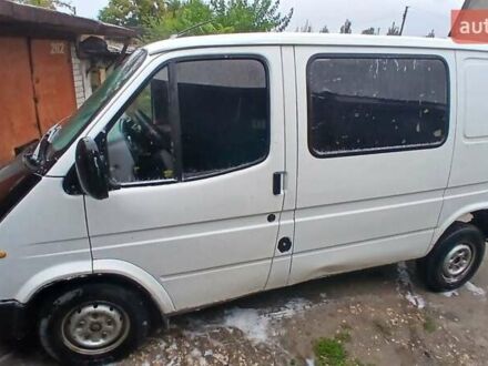 Білий Форд Транзит, об'ємом двигуна 2.5 л та пробігом 390 тис. км за 2600 $, фото 1 на Automoto.ua