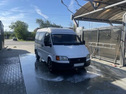Білий Форд Транзит, об'ємом двигуна 2.5 л та пробігом 250 тис. км за 600 $, фото 1 на Automoto.ua