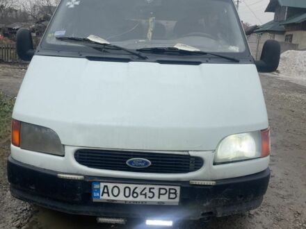 Форд Транзит 1998 в Надворной на Automoto.ua Белый Форд Транзит, объемом двигателя 2.5 л и пробегом 150 тыс. км за 2000 $, фото 1 на Automoto.ua