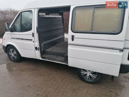 Білий Форд Транзит, об'ємом двигуна 2.5 л та пробігом 236 тис. км за 3650 $, фото 1 на Automoto.ua