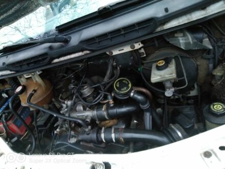 Белый Форд Транзит, объемом двигателя 2.5 л и пробегом 777 тыс. км за 1535 $, фото 1 на Automoto.ua