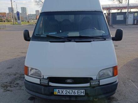 Білий Форд Транзит, об'ємом двигуна 2.5 л та пробігом 410 тис. км за 4950 $, фото 1 на Automoto.ua