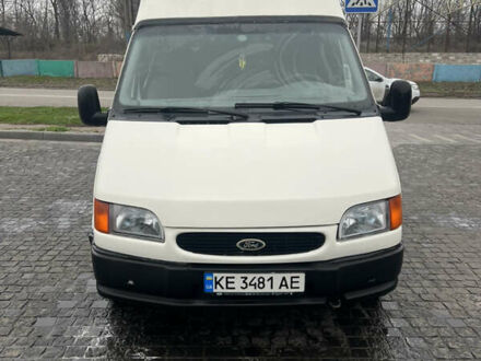 Белый Форд Транзит, объемом двигателя 2.5 л и пробегом 373 тыс. км за 4000 $, фото 1 на Automoto.ua