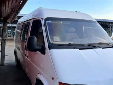 Белый Форд Транзит, объемом двигателя 2.5 л и пробегом 400 тыс. км за 1750 $, фото 1 на Automoto.ua