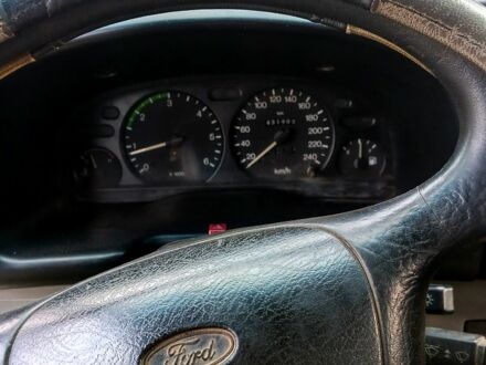 Білий Форд Транзит, об'ємом двигуна 2.5 л та пробігом 430 тис. км за 2000 $, фото 1 на Automoto.ua