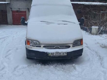 Белый Форд Транзит, объемом двигателя 2.5 л и пробегом 367 тыс. км за 2800 $, фото 1 на Automoto.ua
