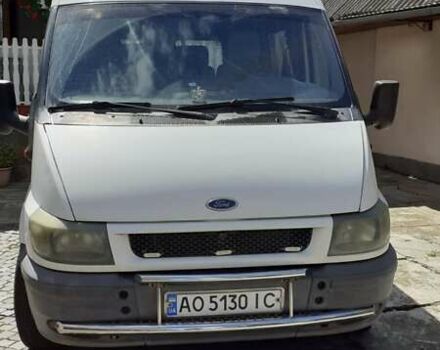 Білий Форд Транзит, об'ємом двигуна 2.4 л та пробігом 358 тис. км за 4600 $, фото 1 на Automoto.ua