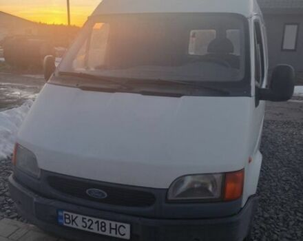 Білий Форд Транзит, об'ємом двигуна 2.5 л та пробігом 265 тис. км за 3800 $, фото 1 на Automoto.ua