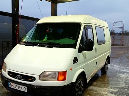 Форд Транзит 2000 в Одессе на Automoto.ua Белый Форд Транзит, объемом двигателя 2.5 л и пробегом 452 тыс. км за 3499 $, фото 1 на Automoto.ua