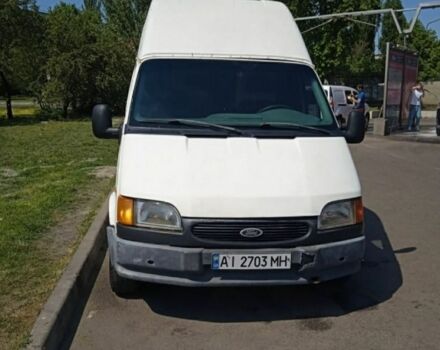 Белый Форд Транзит, объемом двигателя 2.3 л и пробегом 320 тыс. км за 1840 $, фото 1 на Automoto.ua