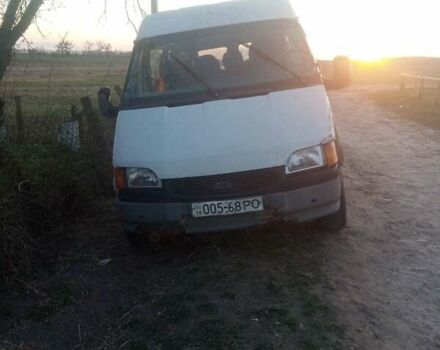 Білий Форд Транзит, об'ємом двигуна 2.5 л та пробігом 600 тис. км за 1180 $, фото 1 на Automoto.ua
