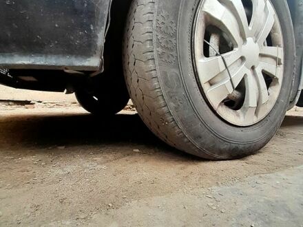 Форд Транзит 2001 в Павлограде на Automoto.ua Белый Форд Транзит, объемом двигателя 2.4 л и пробегом 0 тыс. км за 3580 $, фото 1 на Automoto.ua