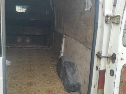 Білий Форд Транзит, об'ємом двигуна 2 л та пробігом 32 тис. км за 3200 $, фото 1 на Automoto.ua