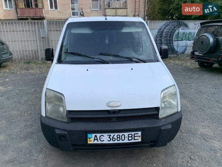 Форд Транзит 2003 в Луцке на Automoto.ua Белый Форд Транзит, объемом двигателя 1.75 л и пробегом 300 тыс. км за 2450 $, фото 1 на Automoto.ua