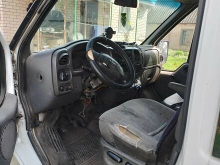 Форд Транзит 2003 у Павлограде на Automoto.ua Білий Форд Транзит, об'ємом двигуна 2 л та пробігом 700 тис. км за 3500 $, фото 1 на Automoto.ua
