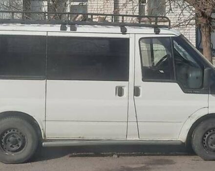 Белый Форд Транзит, объемом двигателя 2 л и пробегом 450 тыс. км за 4500 $, фото 1 на Automoto.ua