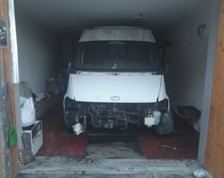 Белый Форд Транзит, объемом двигателя 2 л и пробегом 12 тыс. км за 2100 $, фото 1 на Automoto.ua