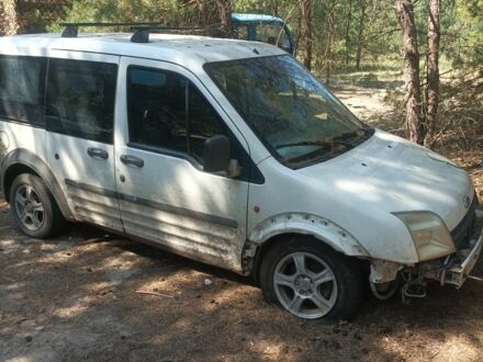 Форд Транзит 2004 в Новгород-Северском на Automoto.ua Белый Форд Транзит, объемом двигателя 1.8 л и пробегом 400 тыс. км за 1209 $, фото 1 на Automoto.ua