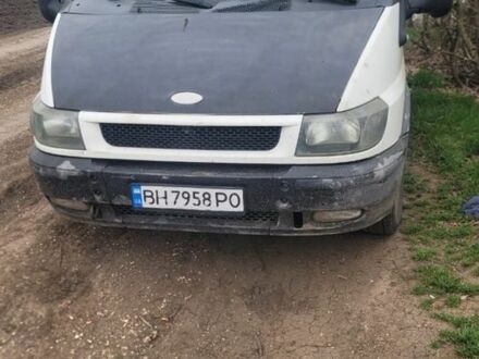 Форд Транзит 2004 в Одессе на Automoto.ua Белый Форд Транзит, объемом двигателя 2 л и пробегом 468 тыс. км за 4300 $, фото 1 на Automoto.ua