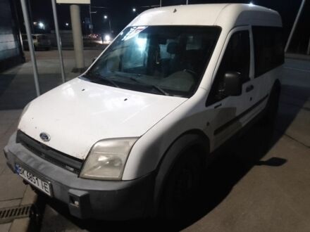 Белый Форд Транзит, объемом двигателя 1.8 л и пробегом 300 тыс. км за 2250 $, фото 1 на Automoto.ua