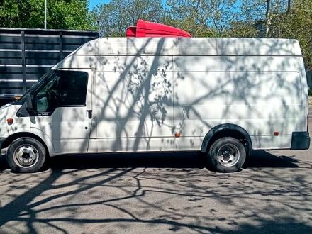 Білий Форд Транзит, об'ємом двигуна 2.4 л та пробігом 320 тис. км за 7500 $, фото 1 на Automoto.ua