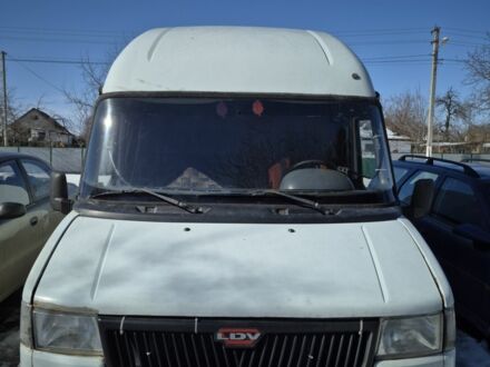 Белый Форд Транзит, объемом двигателя 2.4 л и пробегом 318 тыс. км за 3300 $, фото 1 на Automoto.ua