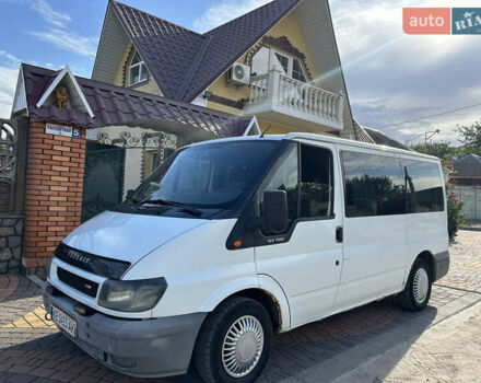 Белый Форд Транзит, объемом двигателя 2 л и пробегом 326 тыс. км за 3500 $, фото 1 на Automoto.ua