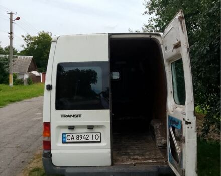 Белый Форд Транзит, объемом двигателя 2 л и пробегом 480 тыс. км за 4300 $, фото 1 на Automoto.ua