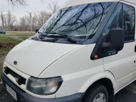 Белый Форд Транзит, объемом двигателя 2 л и пробегом 376 тыс. км за 5200 $, фото 1 на Automoto.ua