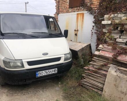 Белый Форд Транзит, объемом двигателя 2 л и пробегом 300 тыс. км за 3150 $, фото 1 на Automoto.ua