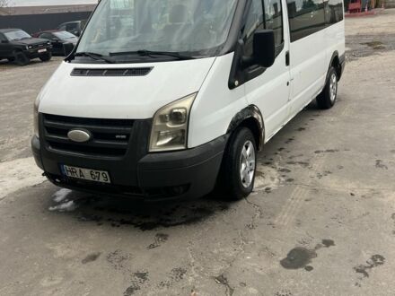 Белый Форд Транзит, объемом двигателя 2.2 л и пробегом 300 тыс. км за 3000 $, фото 1 на Automoto.ua