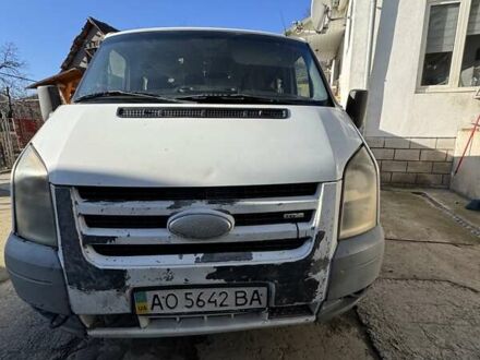 Форд Транзит 2007 у Ужгороді на Automoto.ua Білий Форд Транзит, об'ємом двигуна 2.2 л та пробігом 930 тис. км за 5000 $, фото 1 на Automoto.ua