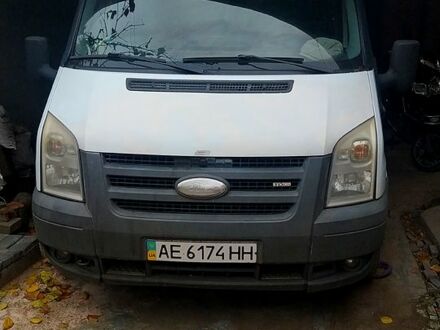 Белый Форд Транзит, объемом двигателя 2.2 л и пробегом 35000 тыс. км за 6460 $, фото 1 на Automoto.ua