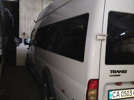 Белый Форд Транзит, объемом двигателя 2.4 л и пробегом 430 тыс. км за 13000 $, фото 1 на Automoto.ua