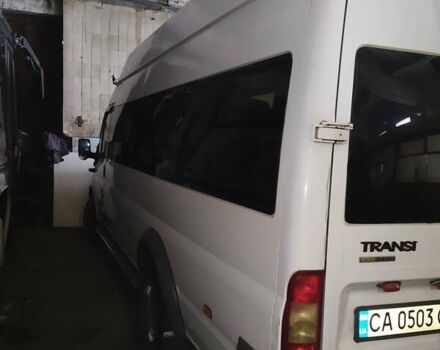 Білий Форд Транзит, об'ємом двигуна 2.4 л та пробігом 430 тис. км за 13000 $, фото 1 на Automoto.ua