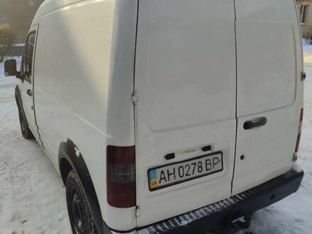 Белый Форд Транзит, объемом двигателя 1.8 л и пробегом 330 тыс. км за 3715 $, фото 1 на Automoto.ua