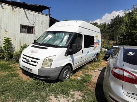 Белый Форд Транзит, объемом двигателя 2.2 л и пробегом 282 тыс. км за 6000 $, фото 1 на Automoto.ua