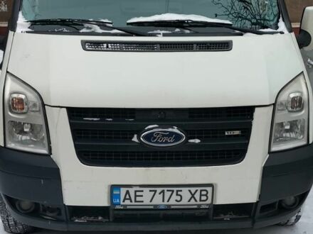 Белый Форд Транзит, объемом двигателя 2.4 л и пробегом 343 тыс. км за 7000 $, фото 1 на Automoto.ua